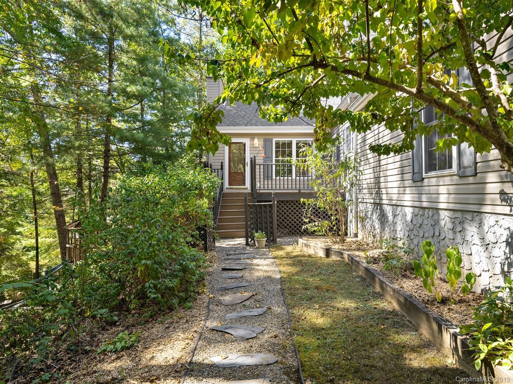 70 Cedarwood Drive Asheville NC 28803