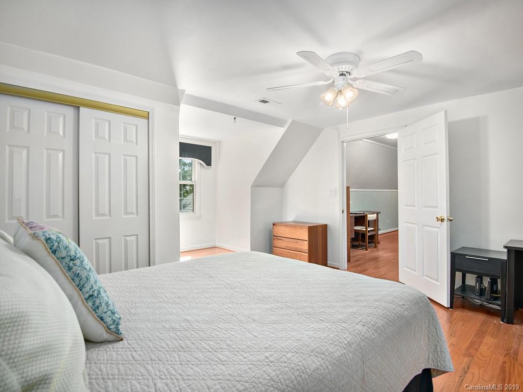 70 Cedarwood Drive Asheville NC 28803