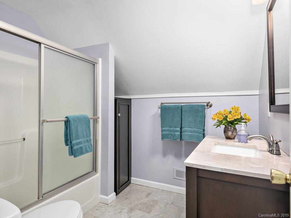 70 Cedarwood Drive Asheville NC 28803
