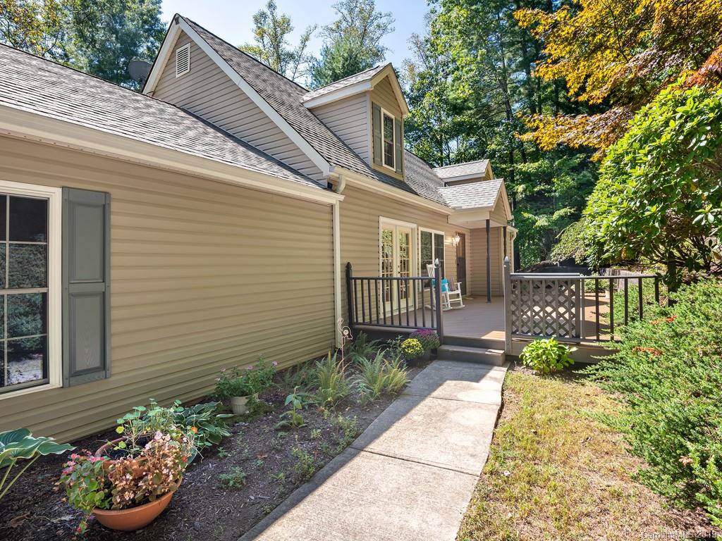 70 Cedarwood Drive Asheville NC 28803