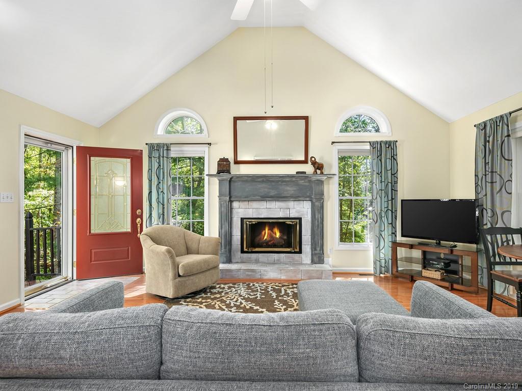 70 Cedarwood Drive Asheville NC 28803