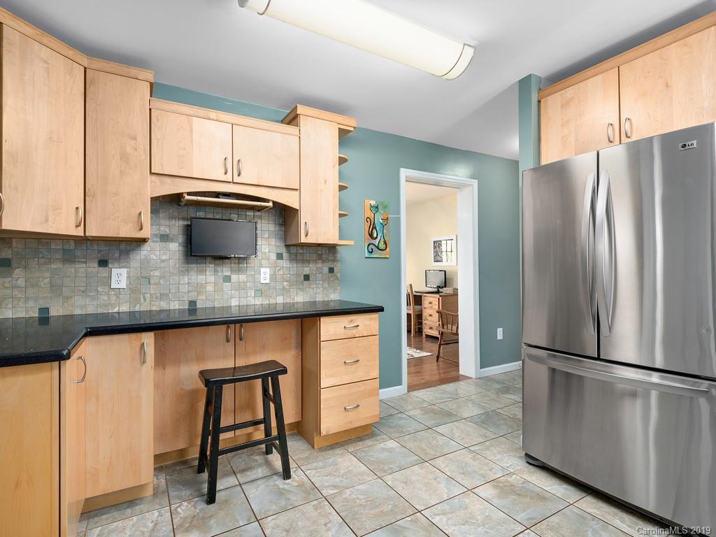70 Cedarwood Drive Asheville NC 28803