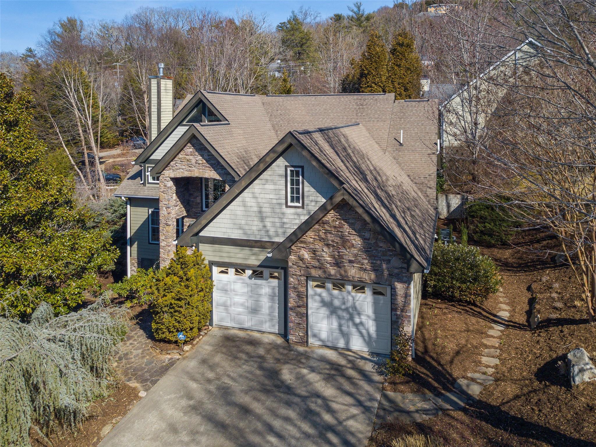 104 Alaron Drive Weaverville NC 28787
