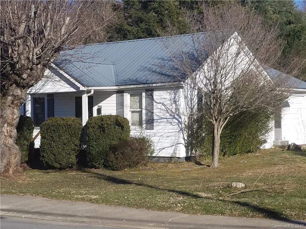 955 Brown Avenue Waynesville NC 28786
