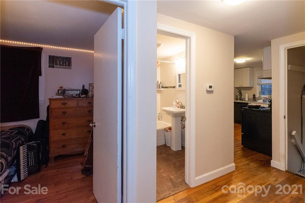 221 Dorchester Avenue Asheville NC 28806
