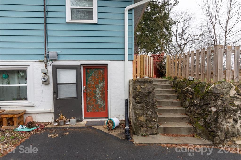 221 Dorchester Avenue Asheville NC 28806