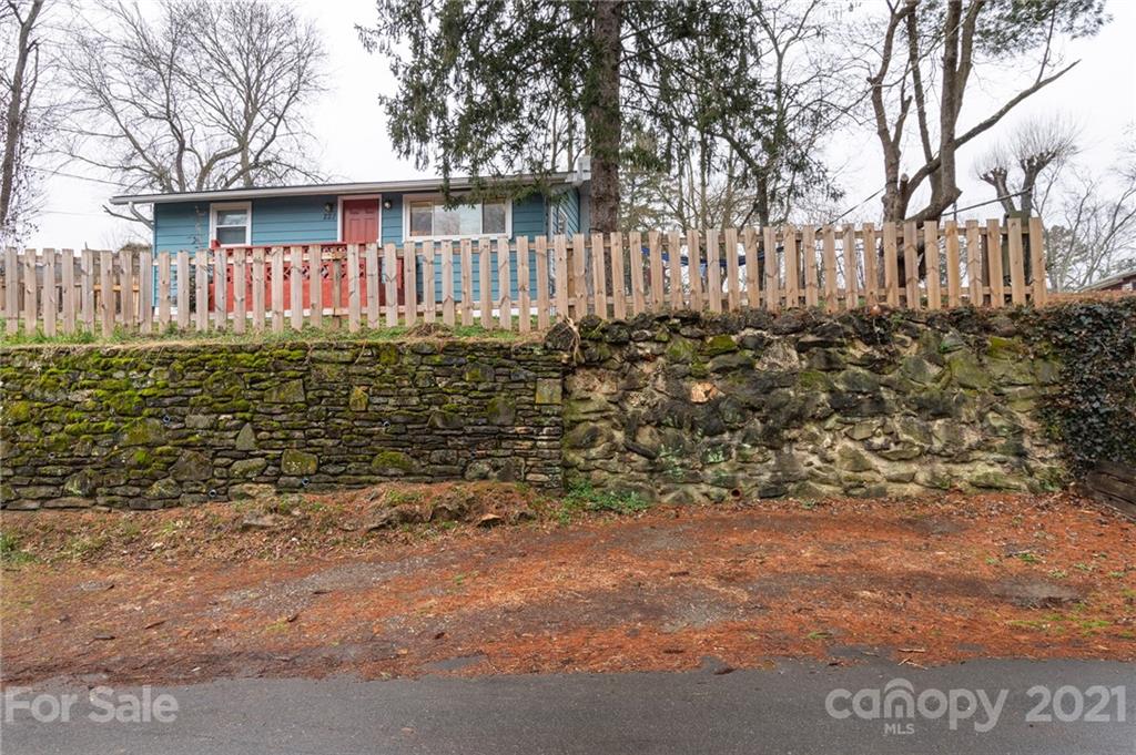 221 Dorchester Avenue Asheville NC 28806