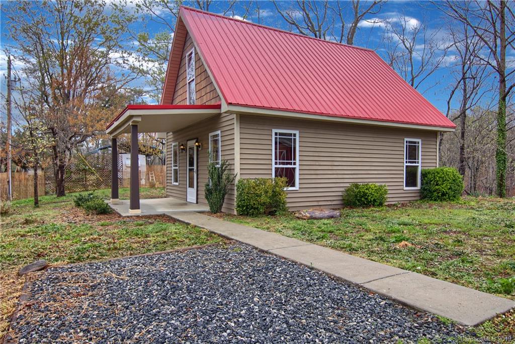 124 Coral Lane Mill Spring NC 28756