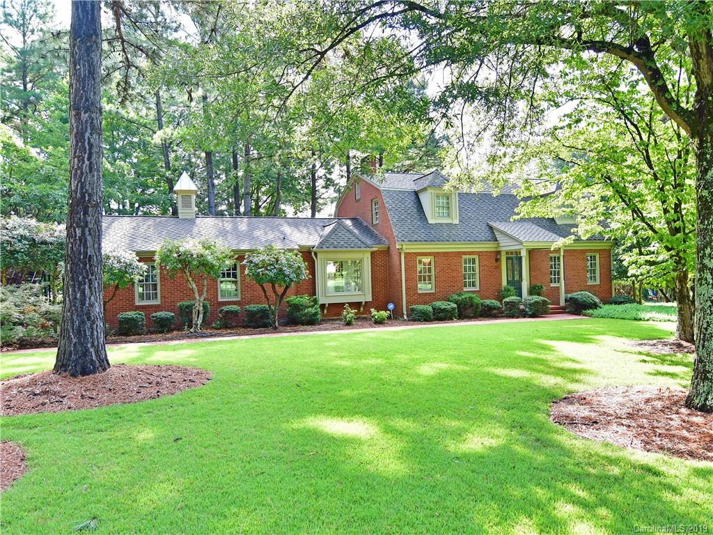 261 Gleneagles Road E Statesville NC 28625