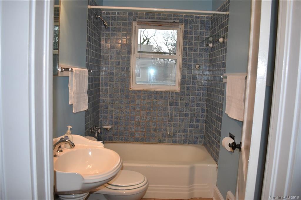63 Carrier Street Asheville NC 28806