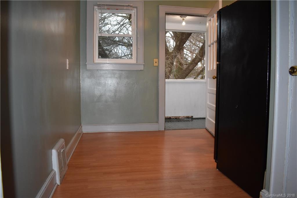 63 Carrier Street Asheville NC 28806