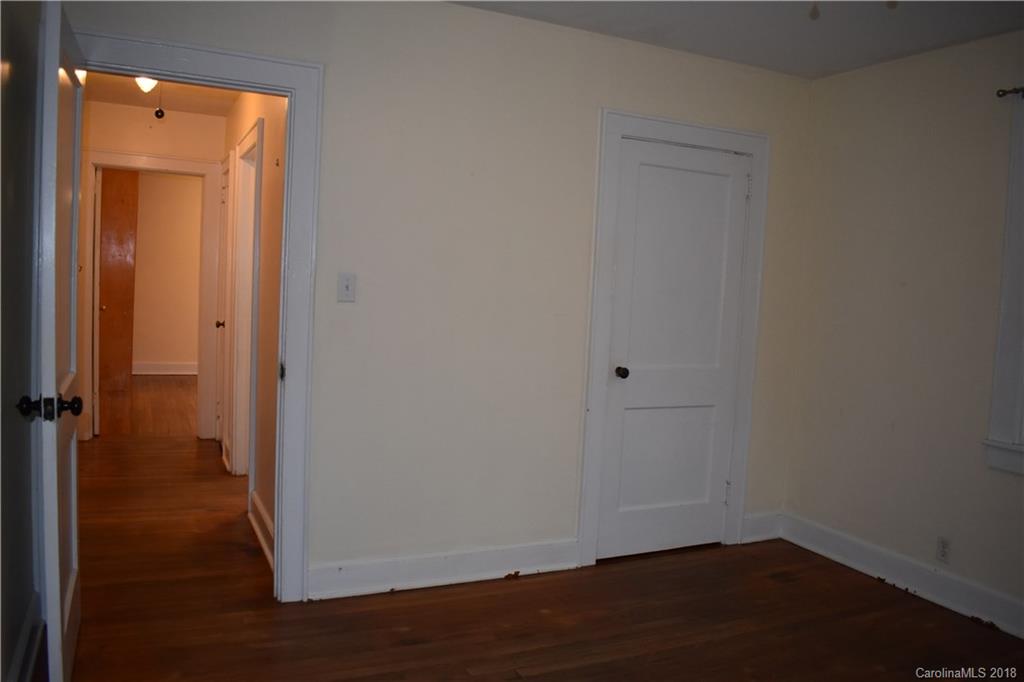 63 Carrier Street Asheville NC 28806