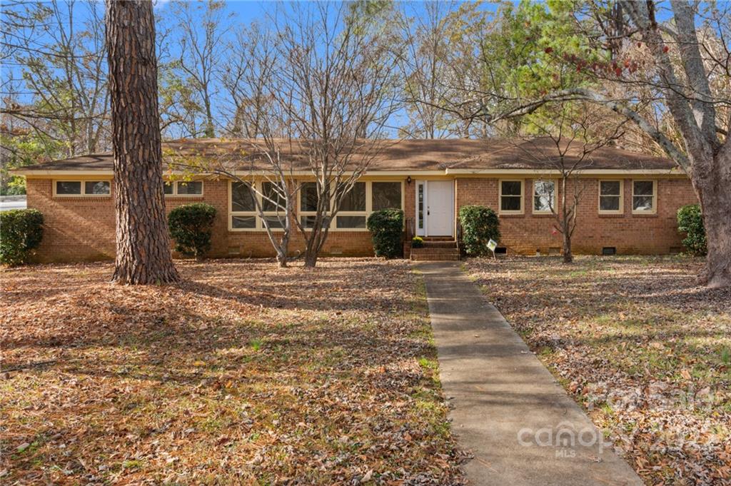 5601 Faulconbridge Road Charlotte NC 28227