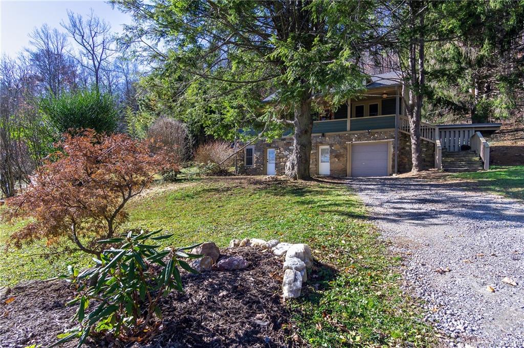301 Woodland Drive Swannanoa NC 28778