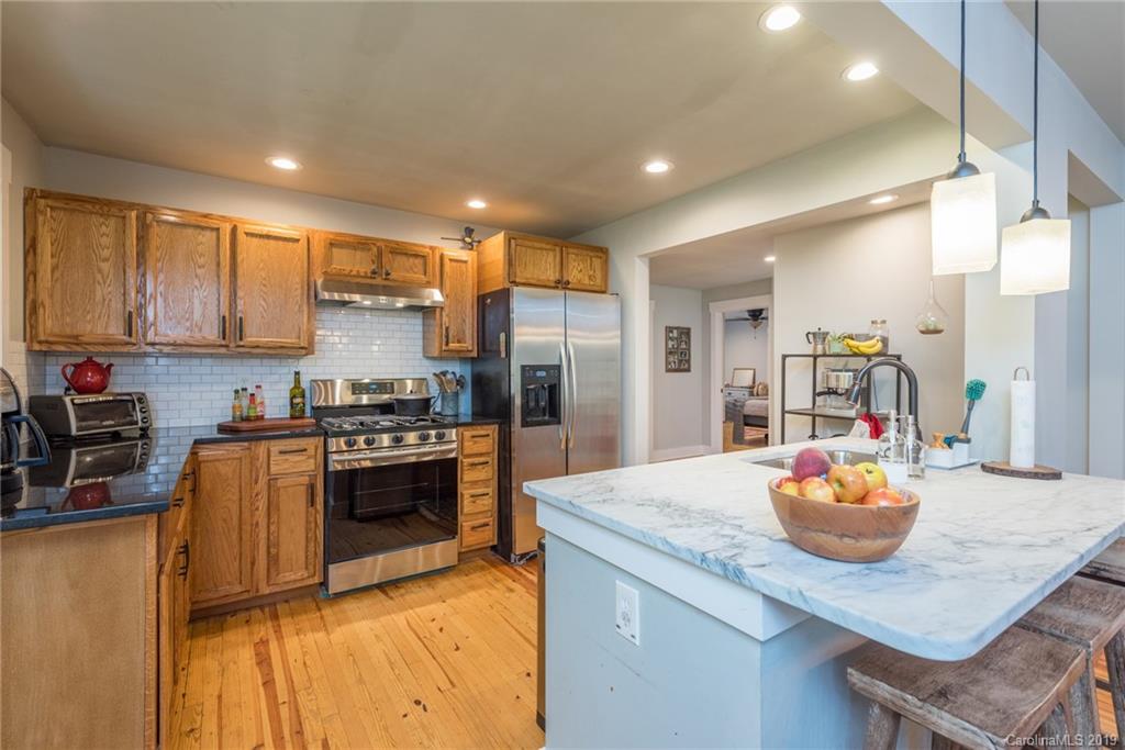 301 Woodland Drive Swannanoa NC 28778