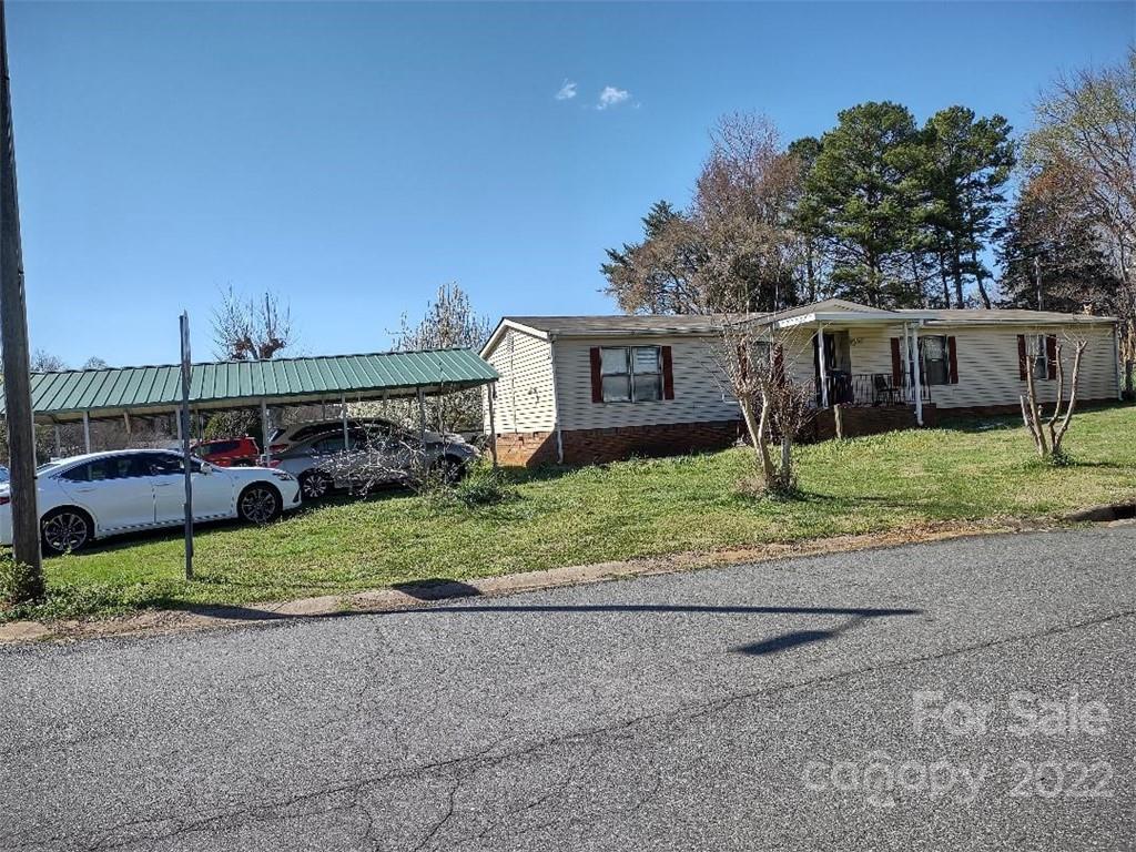 8204 Scottview Drive Charlotte NC 28214