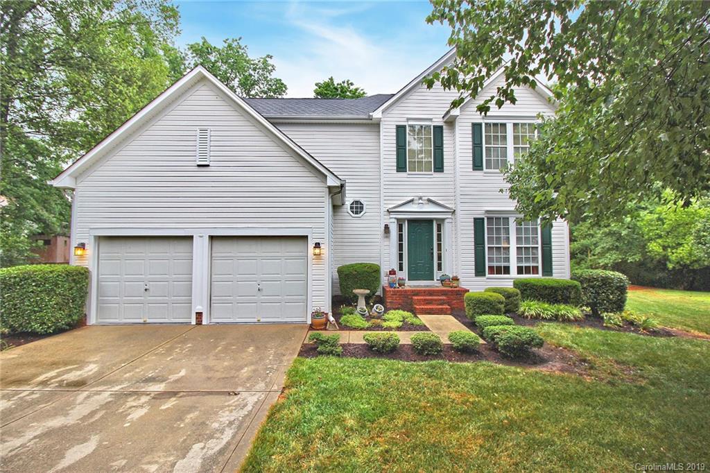 4604 Hunters Pointe Court Charlotte NC 28269