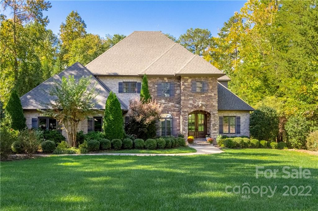 4601 Firethorn Court Denver NC 28037