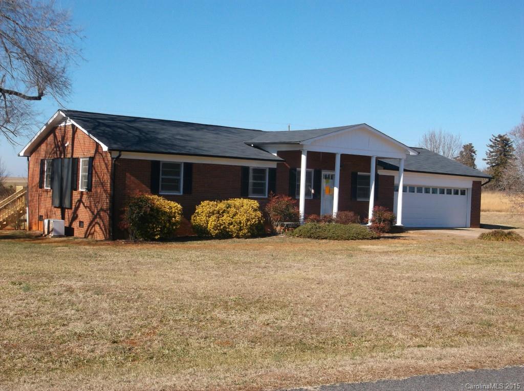 122 West Iredell Circle Statesville NC 28625