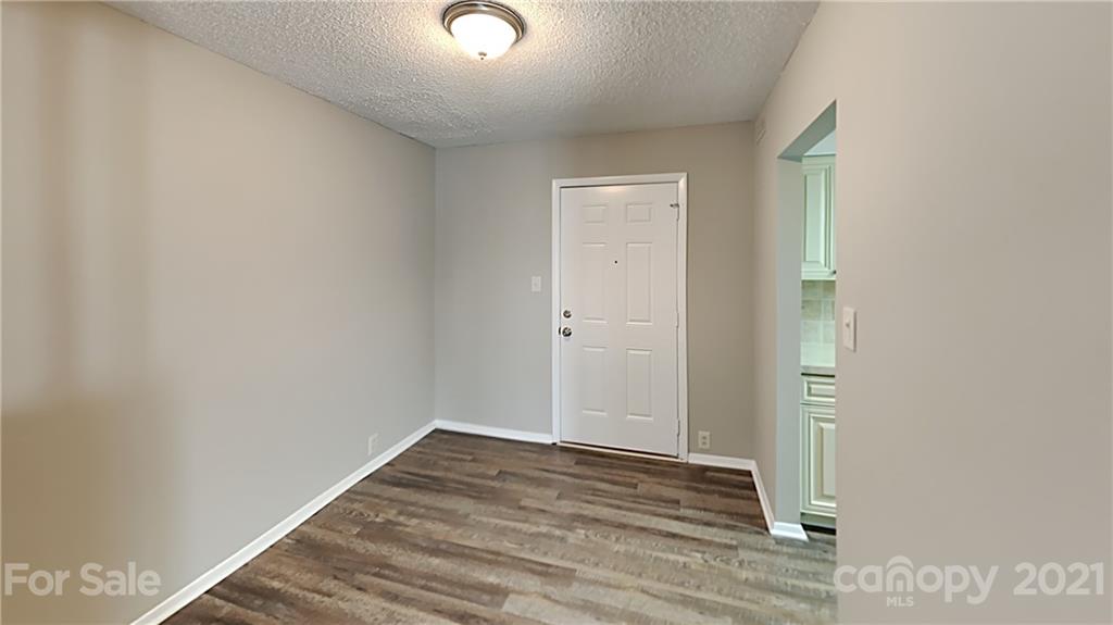 6923 Stonington Lane Charlotte NC 28227