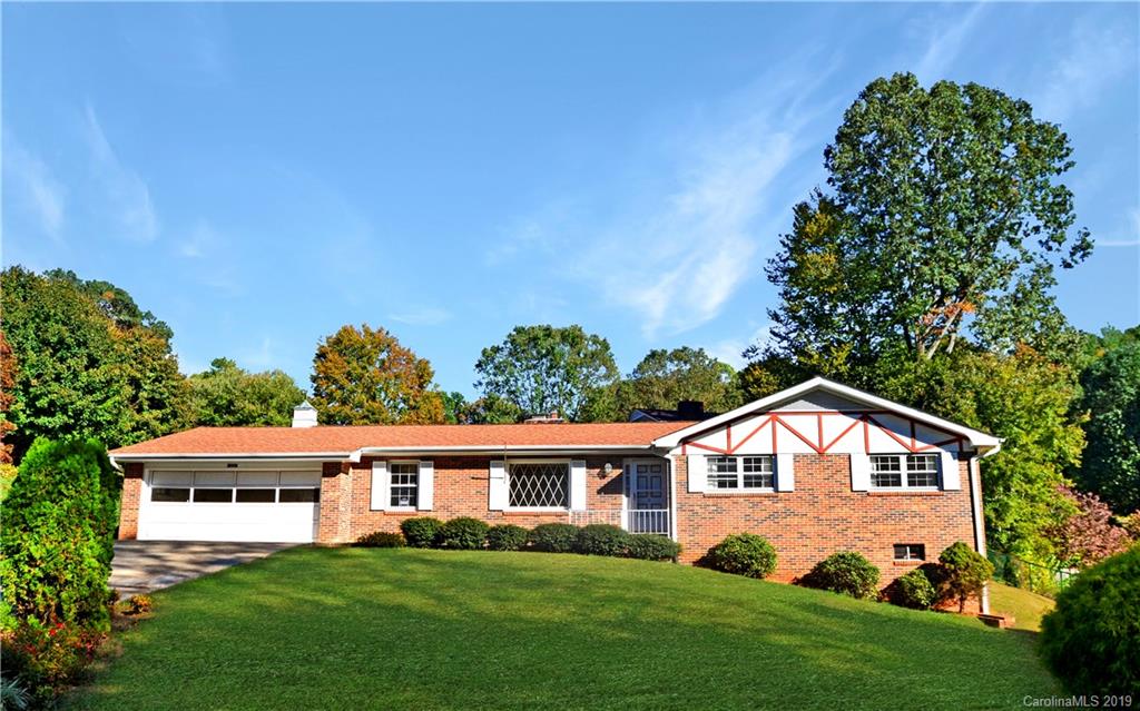 325 S Mcdowell Avenue Marion NC 28752