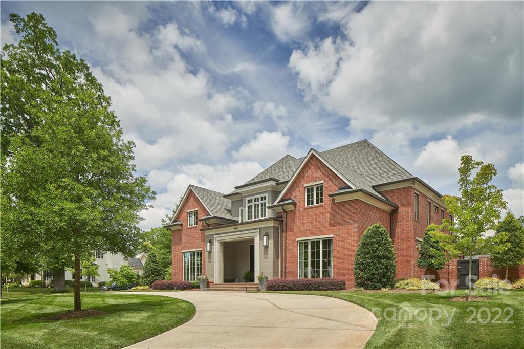 1903 Queens Road W Charlotte NC 28207