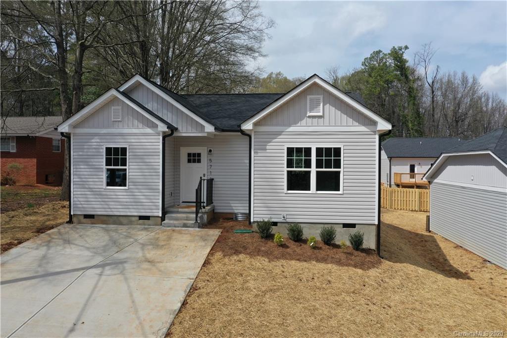 5711 Phillips Street Charlotte NC 28269