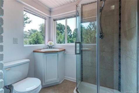 167 Brucemont Circle Asheville NC 28806