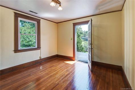 167 Brucemont Circle Asheville NC 28806