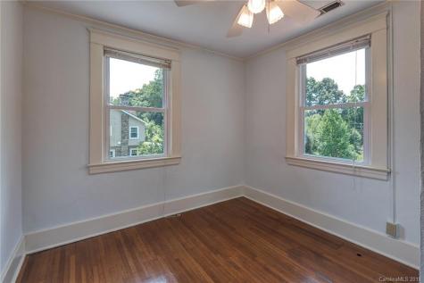 167 Brucemont Circle Asheville NC 28806