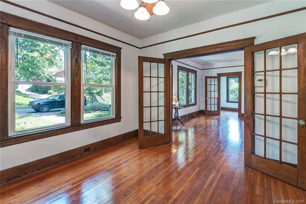 167 Brucemont Circle Asheville NC 28806
