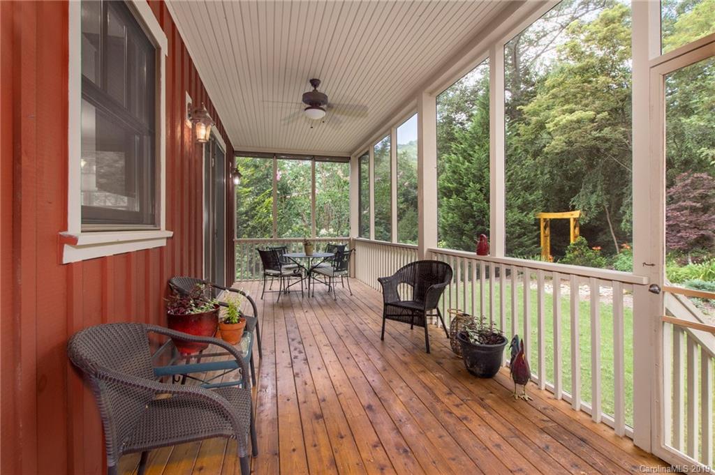 8 Applewood Drive Asheville NC 28805