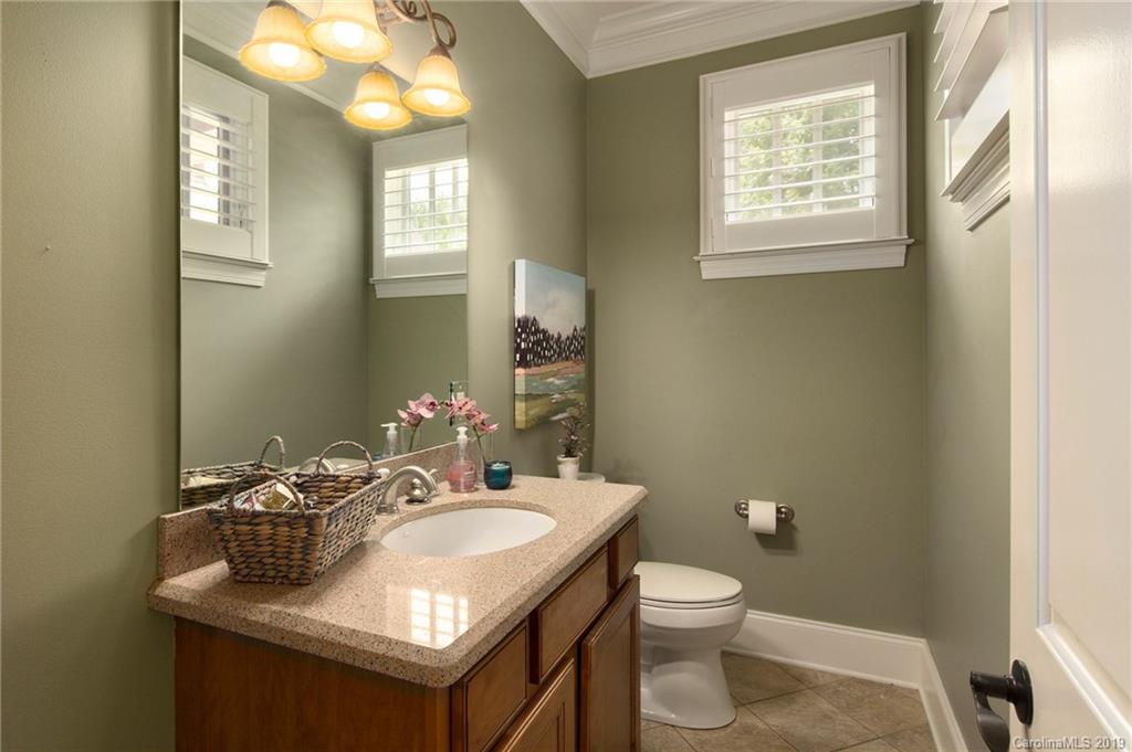 8 Applewood Drive Asheville NC 28805