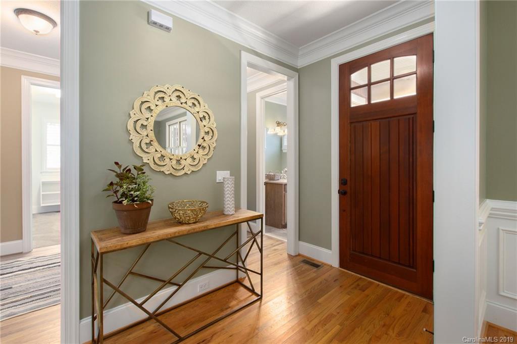 8 Applewood Drive Asheville NC 28805