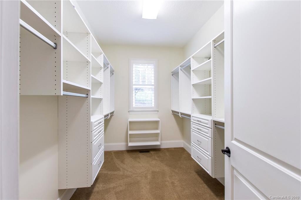 8 Applewood Drive Asheville NC 28805
