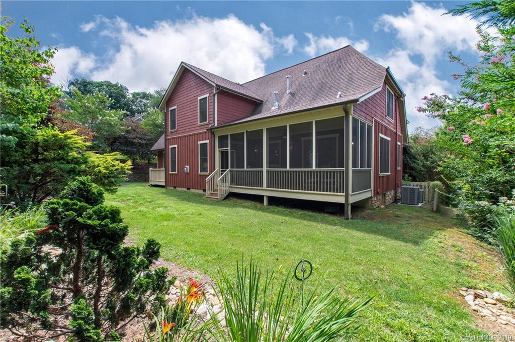 8 Applewood Drive Asheville NC 28805