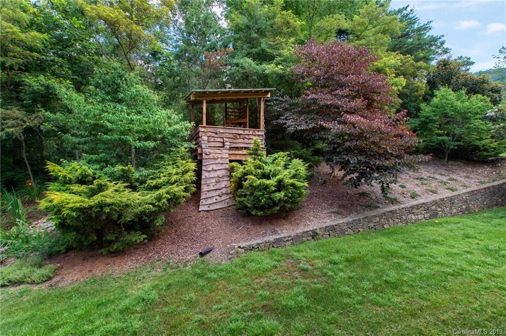 8 Applewood Drive Asheville NC 28805