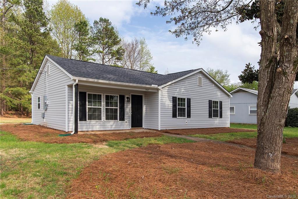 9601 Delrose Lane Charlotte NC 28216