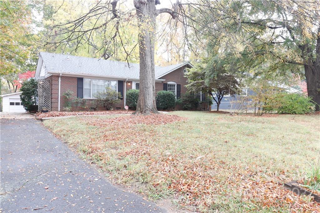 3100 Ivydale Drive Charlotte NC 28212