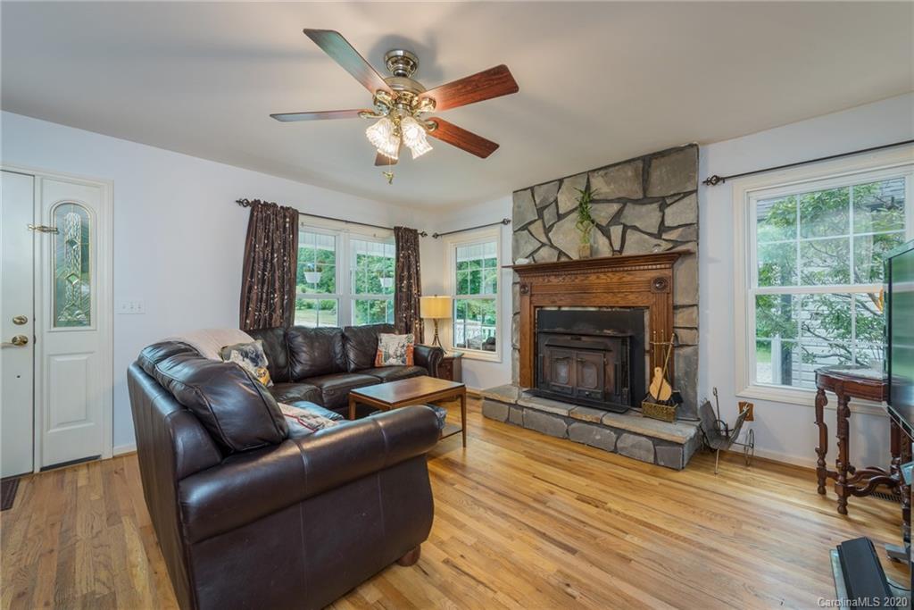 71 Crooked Creek Estate Old Fort NC 28762