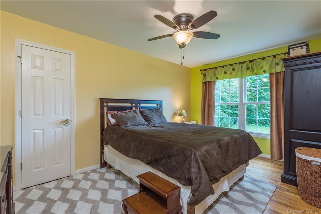71 Crooked Creek Estate Old Fort NC 28762