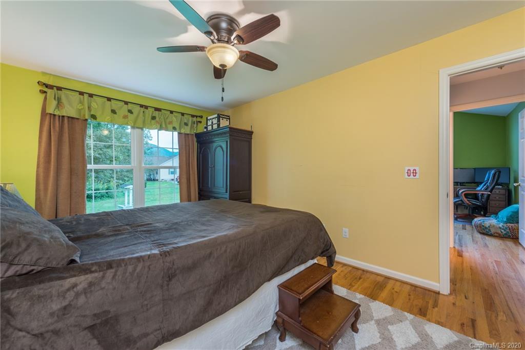 71 Crooked Creek Estate Old Fort NC 28762