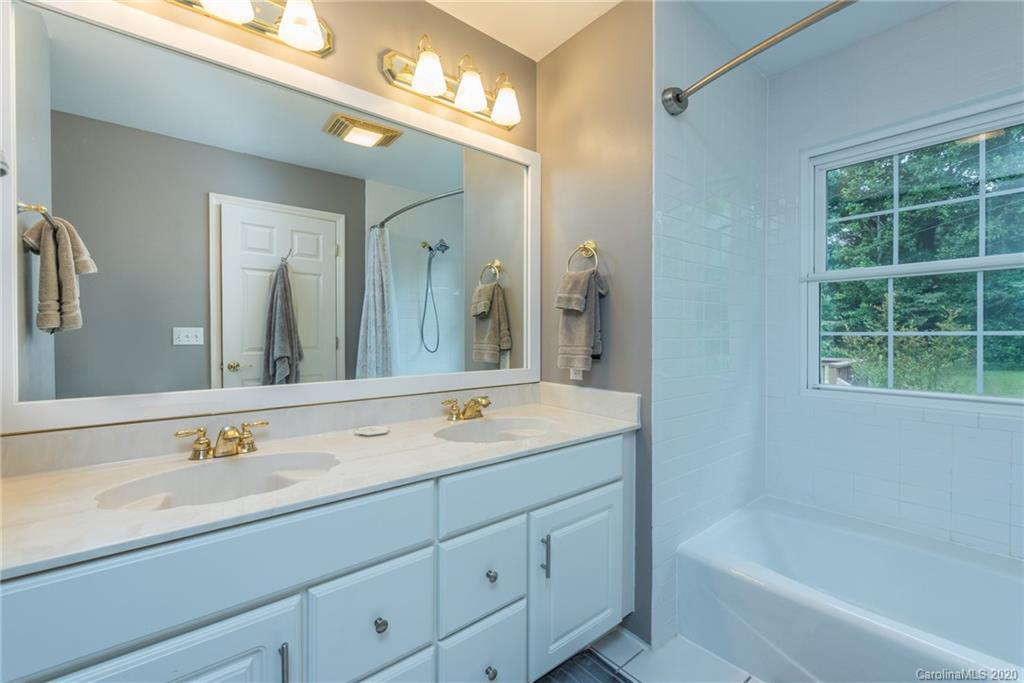 71 Crooked Creek Estate Old Fort NC 28762