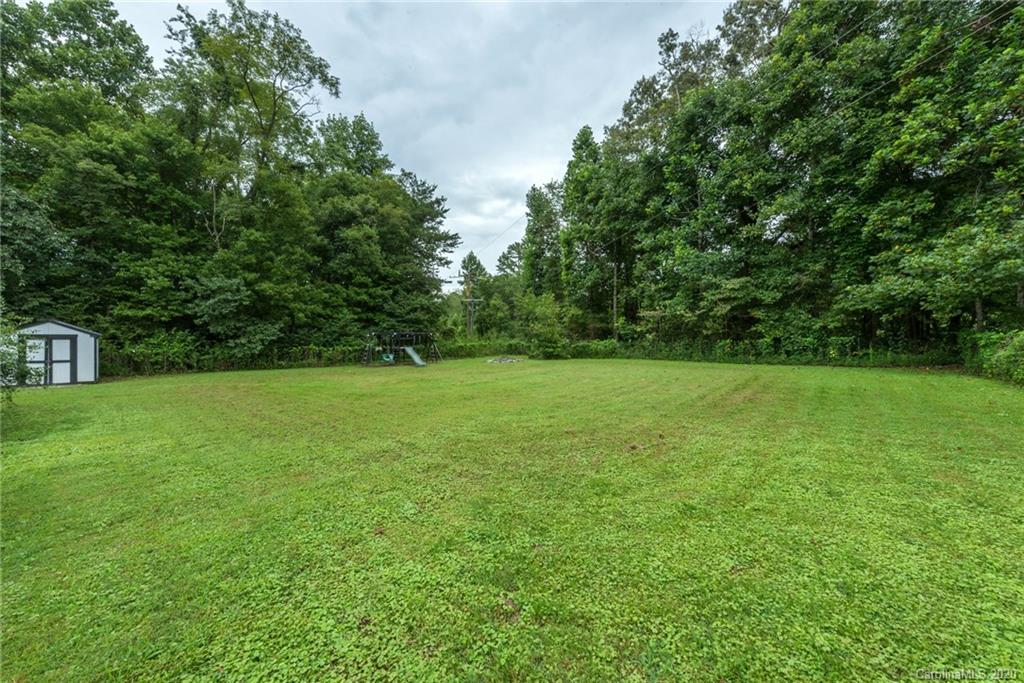 71 Crooked Creek Estate Old Fort NC 28762