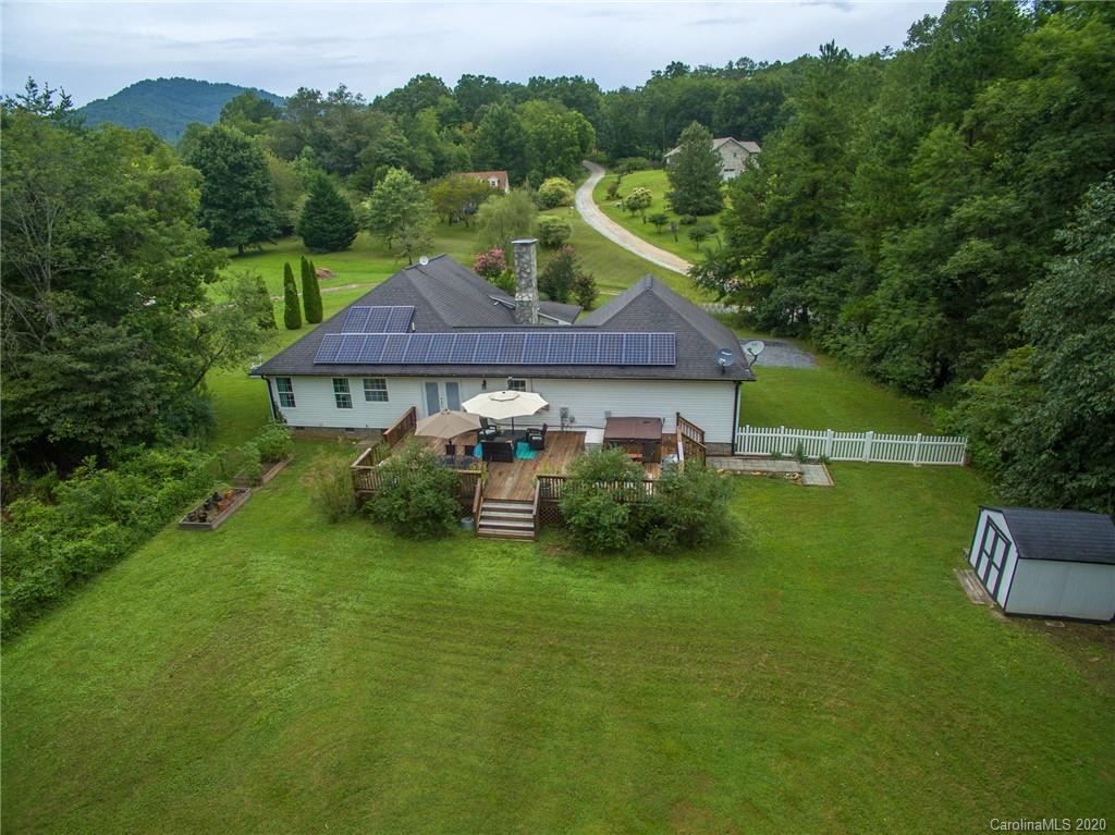 71 Crooked Creek Estate Old Fort NC 28762