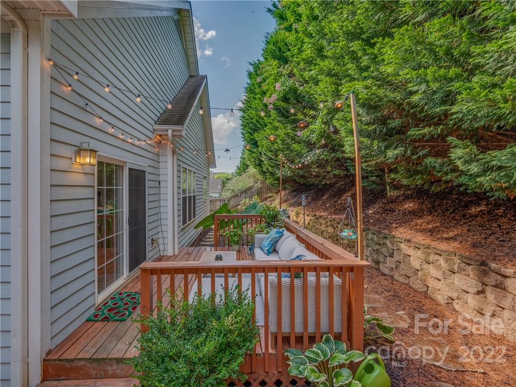 101 Carolina Bluebird Loop Arden NC 28704