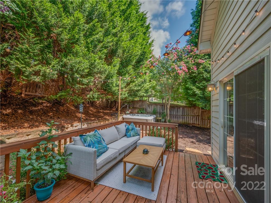 101 Carolina Bluebird Loop Arden NC 28704