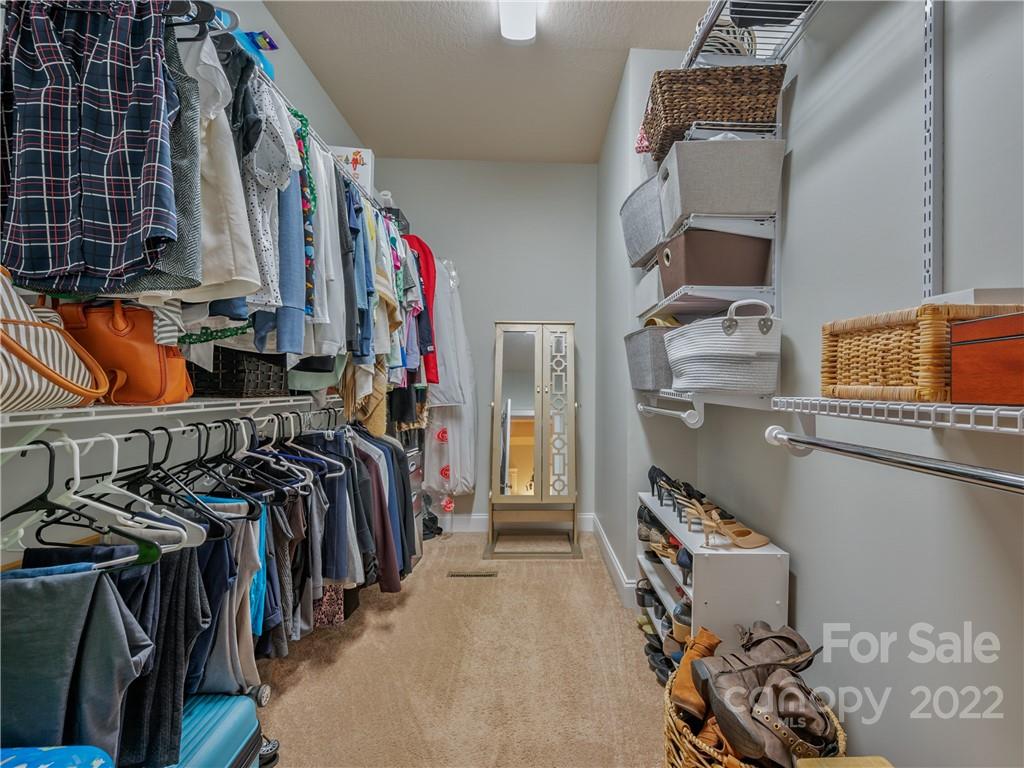 101 Carolina Bluebird Loop Arden NC 28704