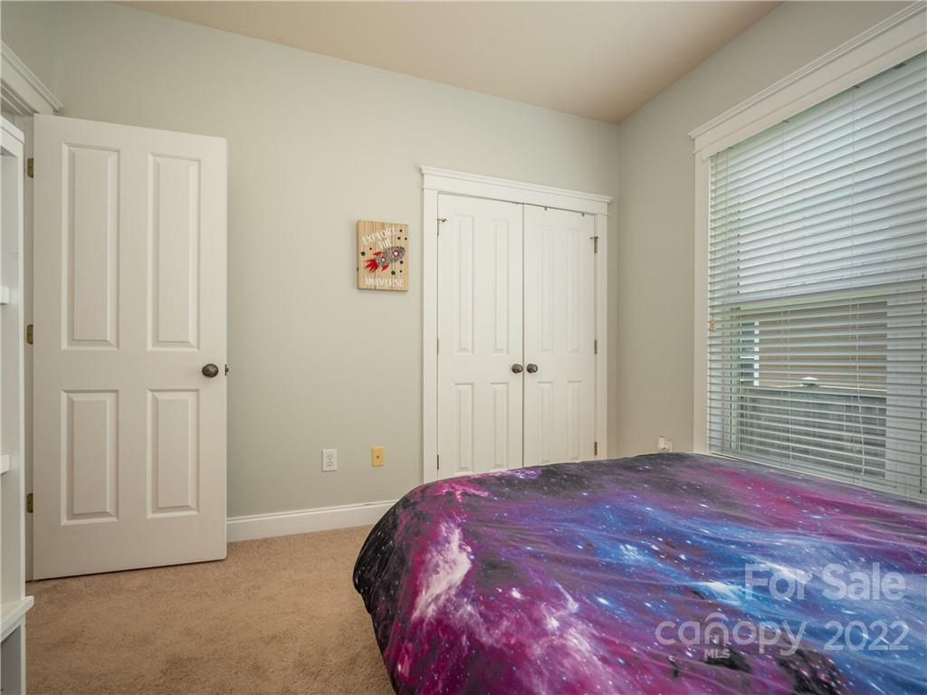 101 Carolina Bluebird Loop Arden NC 28704