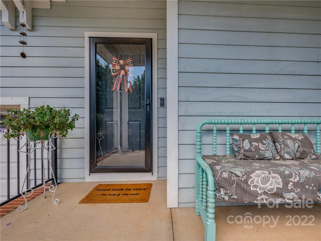 101 Carolina Bluebird Loop Arden NC 28704